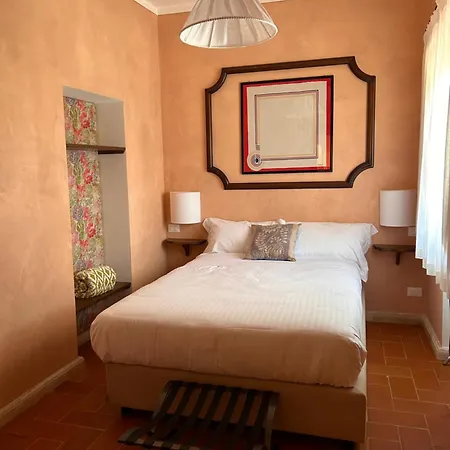 Borgo A Monti Di Sotto *