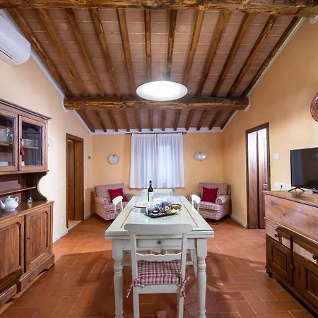 Borgo A Monti Di Sotto Gaiole in Chianti