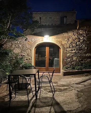 Borgo A Monti Di Sotto *